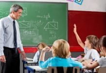 Cum se face matematică în România – Ocupăm locul 15 în clasamentul pe țări la olimpiada internațională, dar 22% dintre elevii de clasa a VIII-a sunt analfabeți numeric și științific