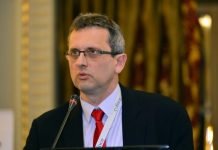 Valentin Lazea – Problema presantă în România nu este nici tehnologică, nici birocratică, ci ține de dotarea elevilor și studenților cu un set de valori bine definite, care să îi ajute să răzbată prin hățișul vieții moderne