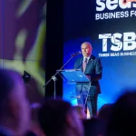 Impozite mai mari de la 1 ianuarie. Bolojan – „Plătim local ca să avem apă, canalizare, asfalt și iluminat”