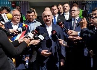 Bolojan a semnat acordul cu Luca Niculescu. PNL va susține noul Guvern, dar îi impune un deficit de maximum 5,3% în 2027