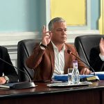 Veștea are nevoie de 20 de liberali șă-și treacă guvernul cu PSD și UDMR